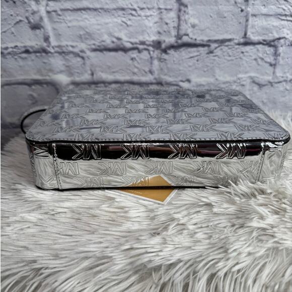 MICHAEL KORS Facet Logo Embossed Specchio Crossbody Bag Silver NEW - Picture 7 of 7